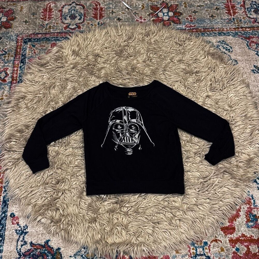 Star Wars darth Vader sweatshirt size medium